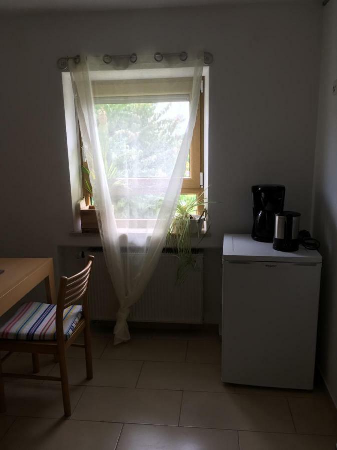 Ferienwohnung Augsburg-Bergheim E. Exterior foto